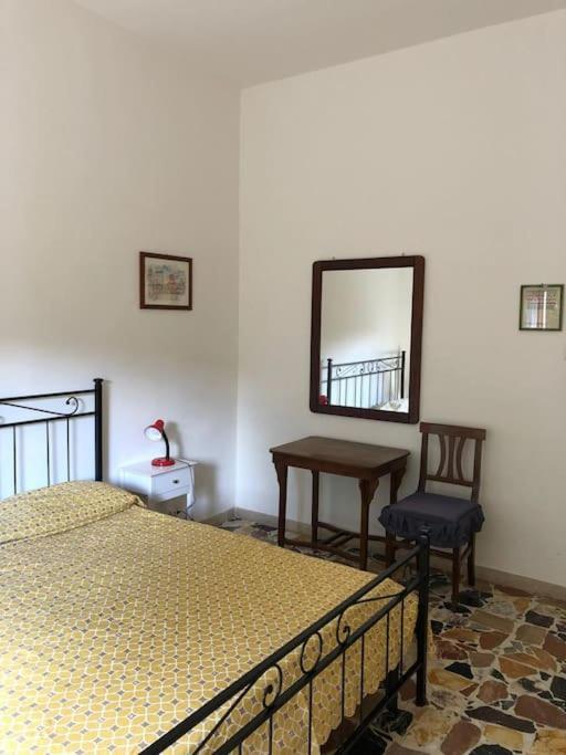 Casa Indipendente Zona Centrale La Maddalena  Exteriör bild